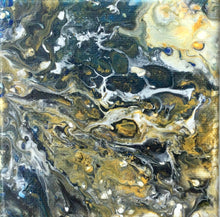Load image into Gallery viewer, Acrylique pouring ocre, noir, blanc 10x10 sur chevalet
